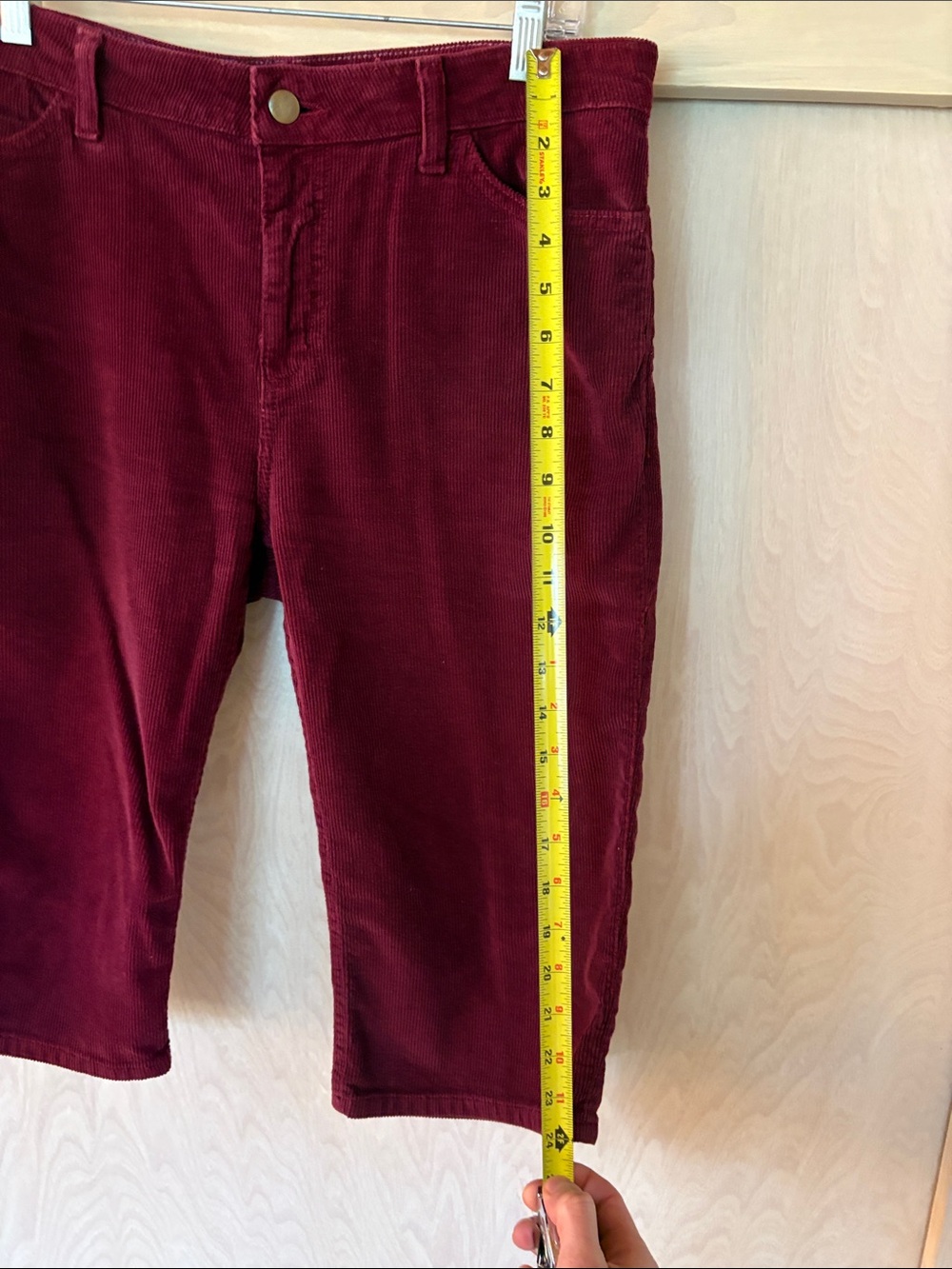 American Apparel Burgundy Corduroy Shorts. Size 32. In fair condition. Vintage - Picture 9 of 10